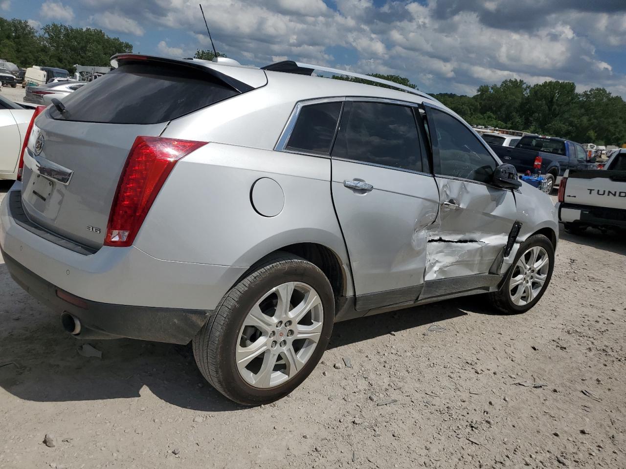 CADILLAC SRX 2016 VIN 3GYFNCE36GS583042 фото 3