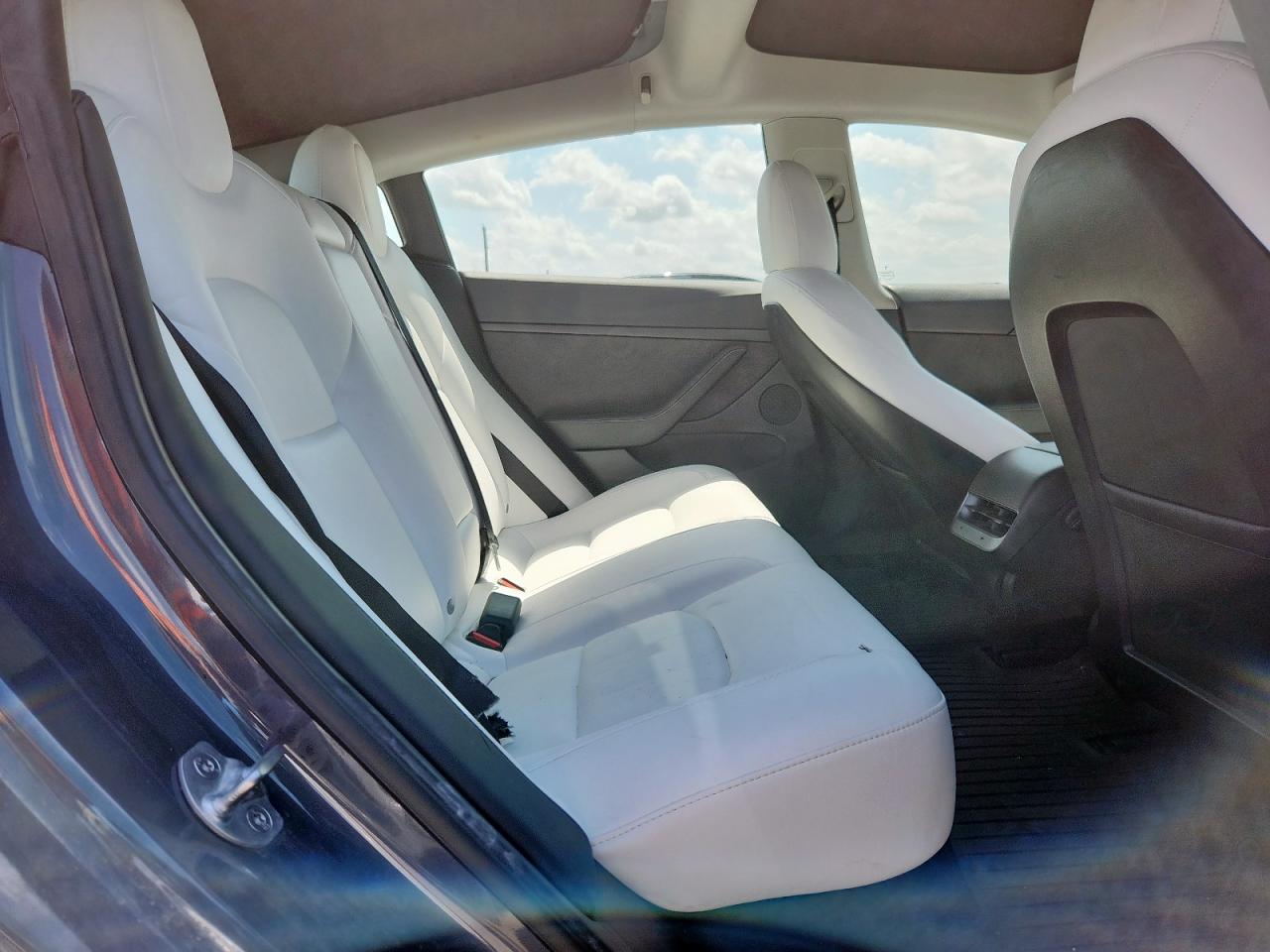 2022 Tesla Model 3 VIN: 5YJ3E1EC4NF346472 Lot: 61868365