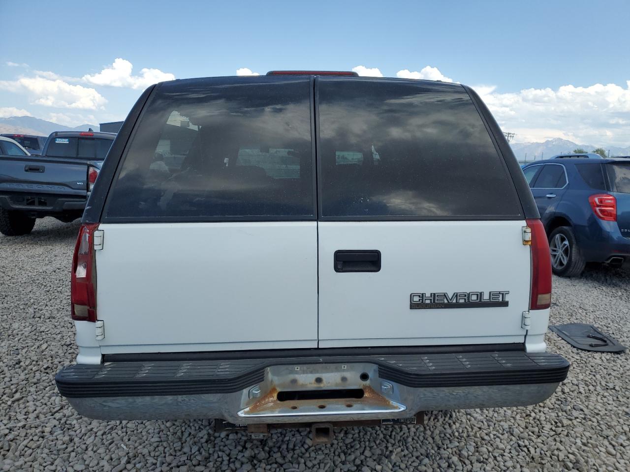1995 Chevrolet Suburban K1500 VIN: 1GNFK16K0SJ450741 Lot: 62776695