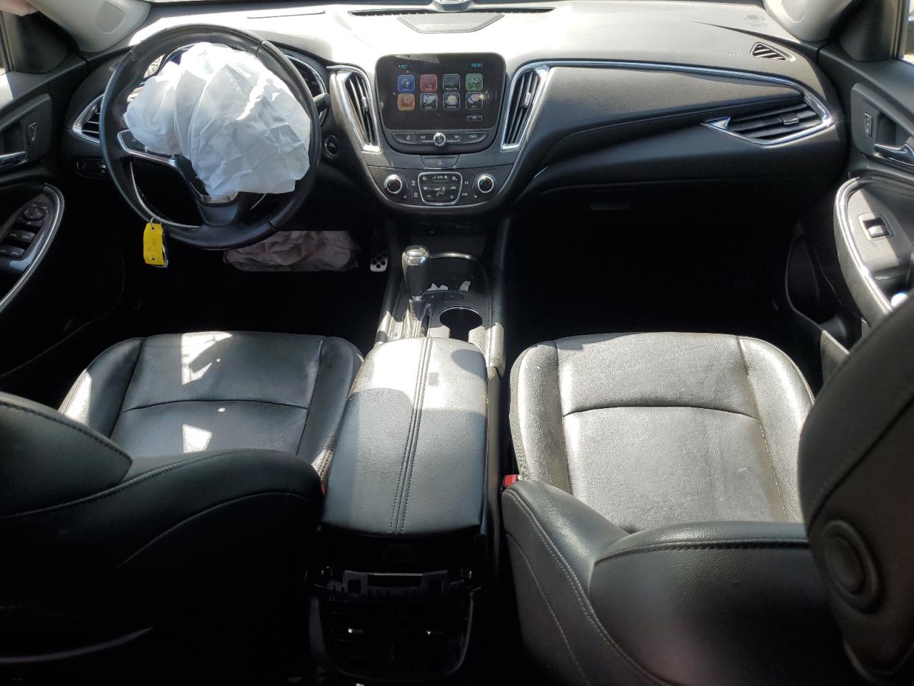 1g1zj5suxhf239249 1G1ZJ5SUXHF239249 2017 Chevrolet Malibu Hybrid
