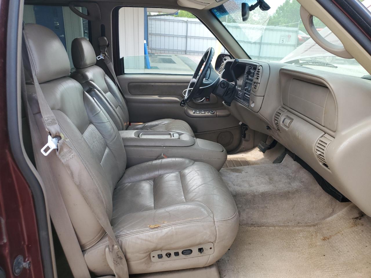 1999 GMC Suburban K1500 VIN: 1GKFK16R3XJ761646 Lot: 60677465