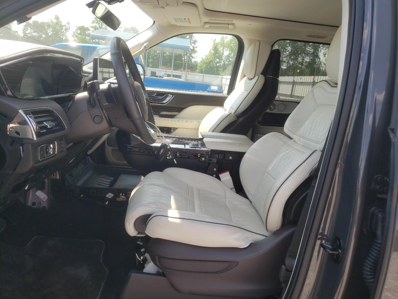 2022 Lincoln Navigator L Black Label VIN: 5LMJJ3TT9NEL12376 Lot: 61661705