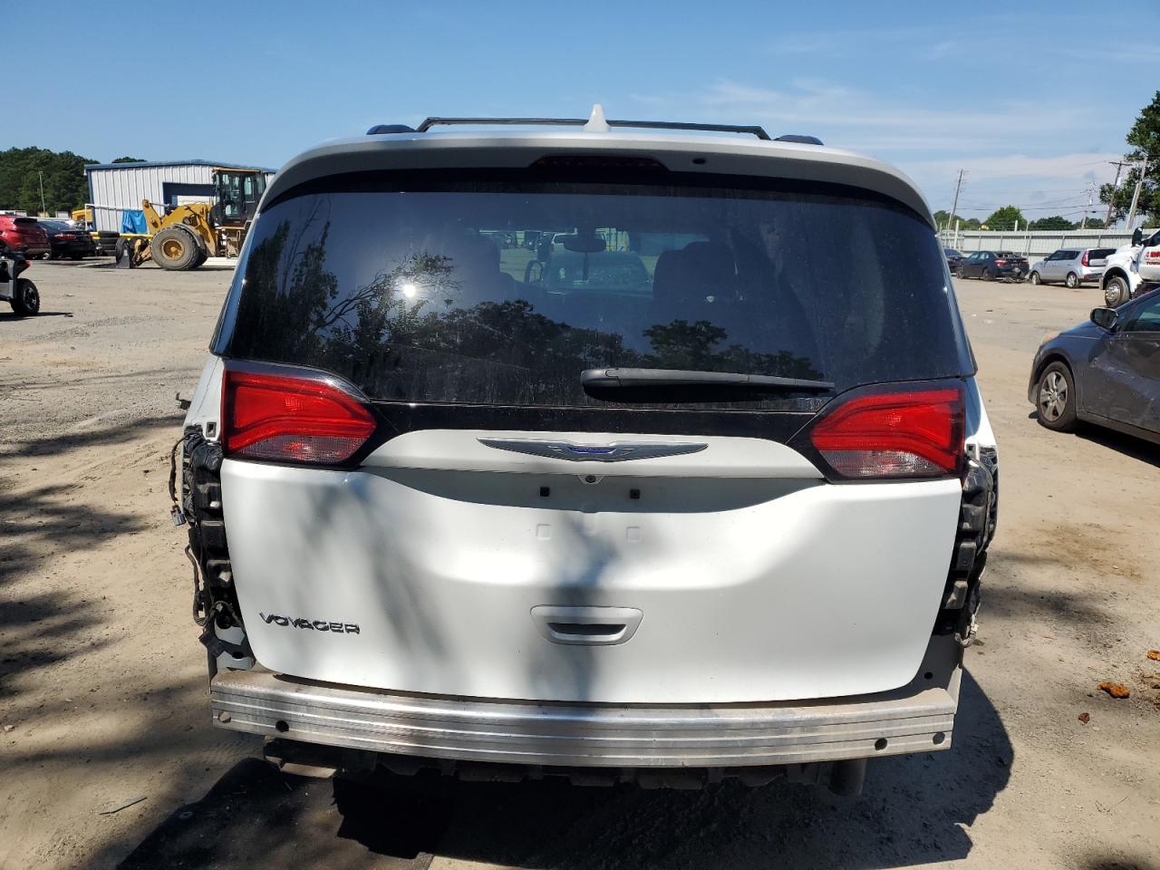 2020 Chrysler Voyager Lxi VIN: 2C4RC1DG0LR147019 Lot: 59718345