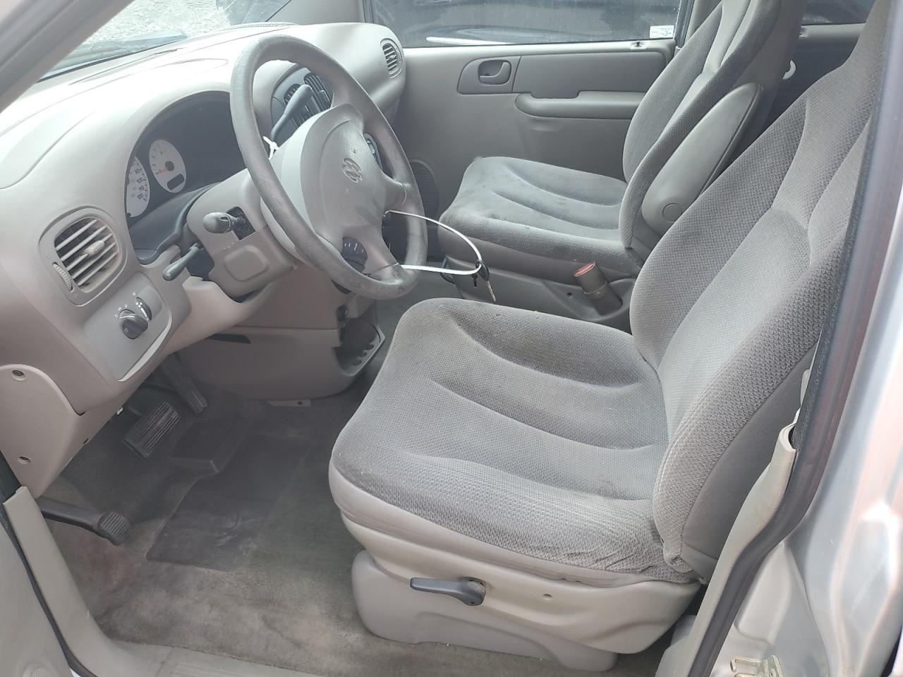 2002 Dodge Caravan Se VIN: 1B4GP25332B702178 Lot: 62665425