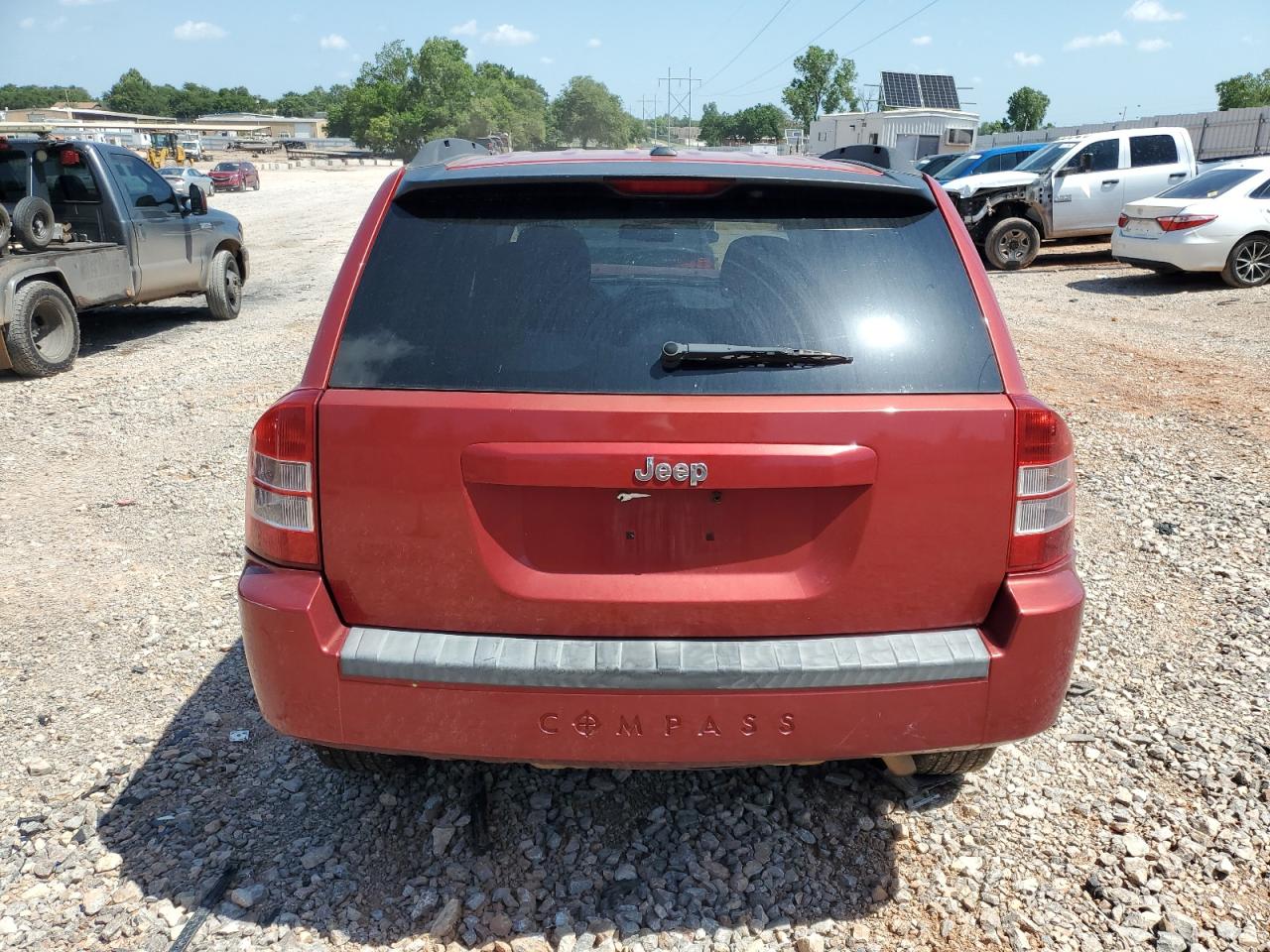 2010 Jeep Compass Sport VIN: 1J4NT1FA8AD647320 Lot: 61756485