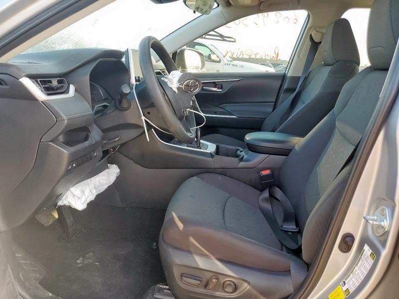  TOYOTA RAV4 2024 Srebrny