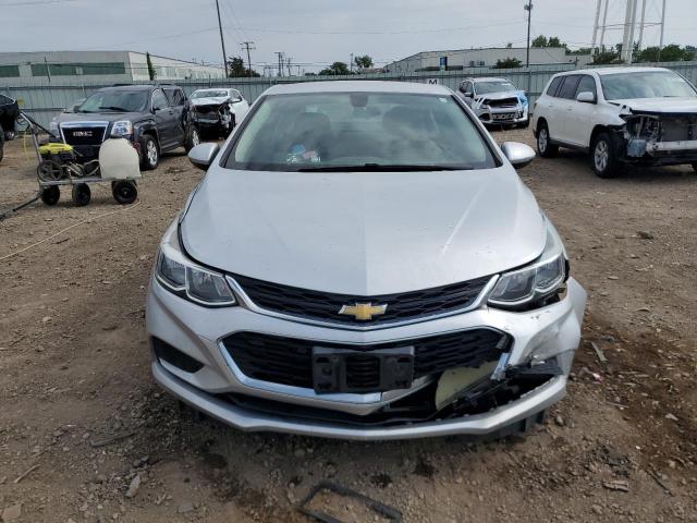  CHEVROLET CRUZE 2018 Srebrny