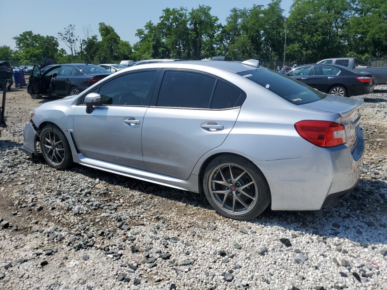 SUBARU WRX 2015 VIN JF1VA2U63F9815669 zdjęcie 2