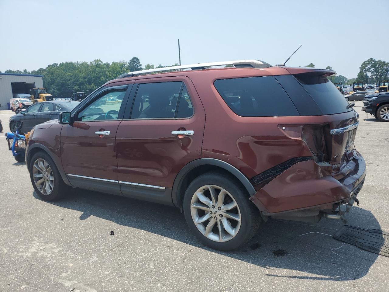 FORD EXPLORER 2015 VIN 1FM5K7D80FGA38459 photo 2