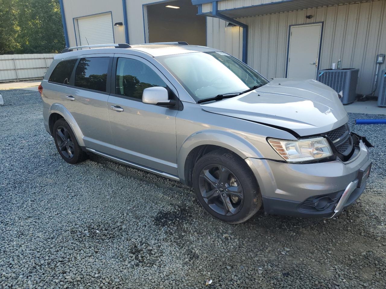 DODGE JOURNEY 2020 VIN 3C4PDCGB3LT269788 photo 4