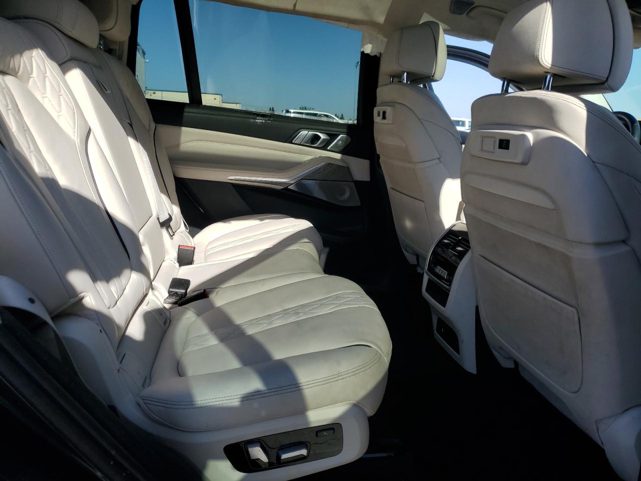 2020 BMW X7 M50I VIN: 5UXCX6C03L9C27871 Lot: 61460865