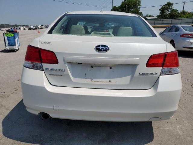  SUBARU LEGACY 2013 Biały
