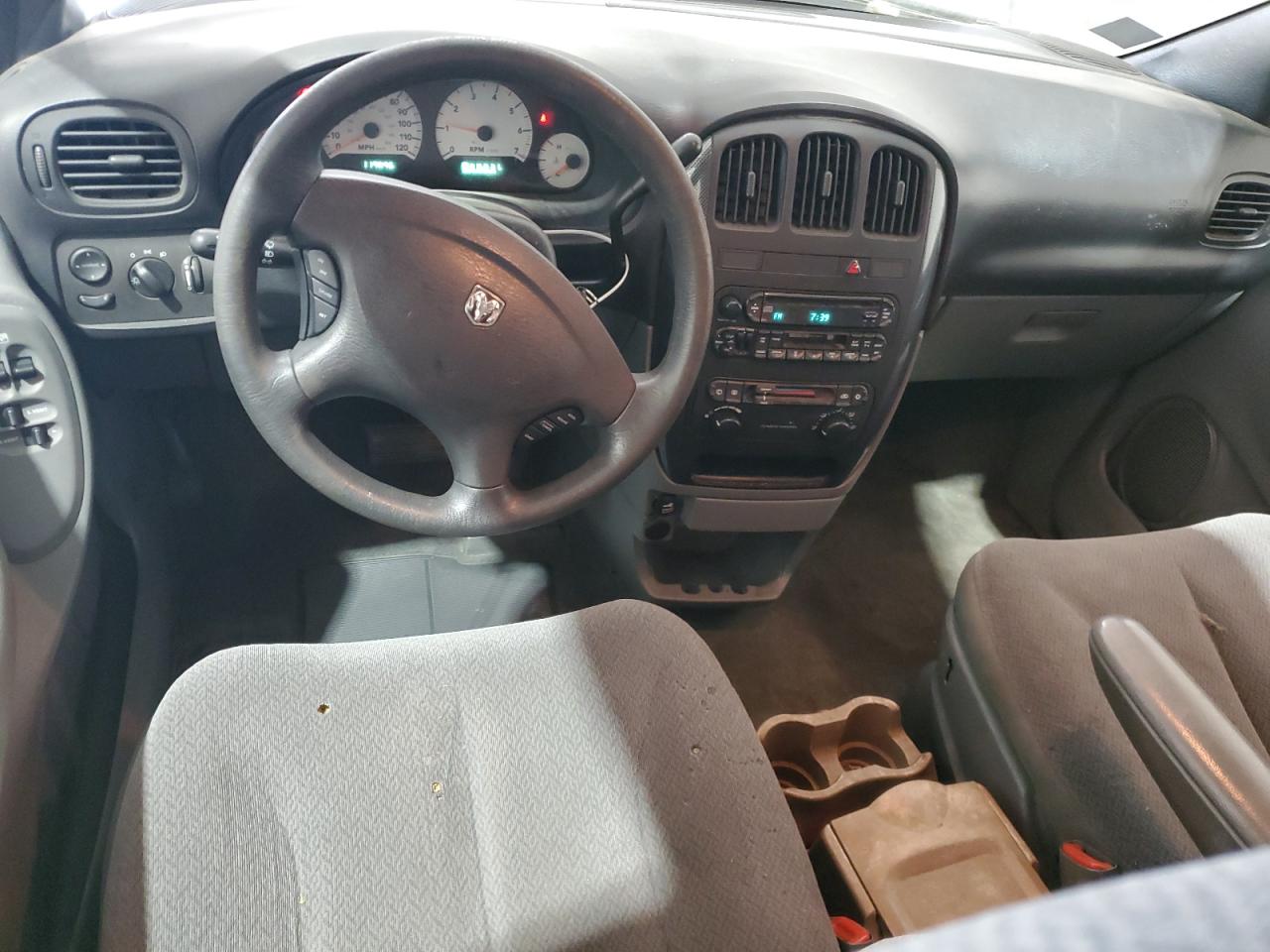 2005 Dodge Caravan Sxt VIN: 1D4GP45RX5B165500 Lot: 59680105