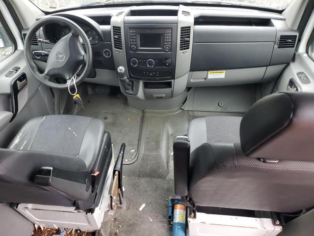 Minivans MERCEDES-BENZ SPRINTER 2015 Biały