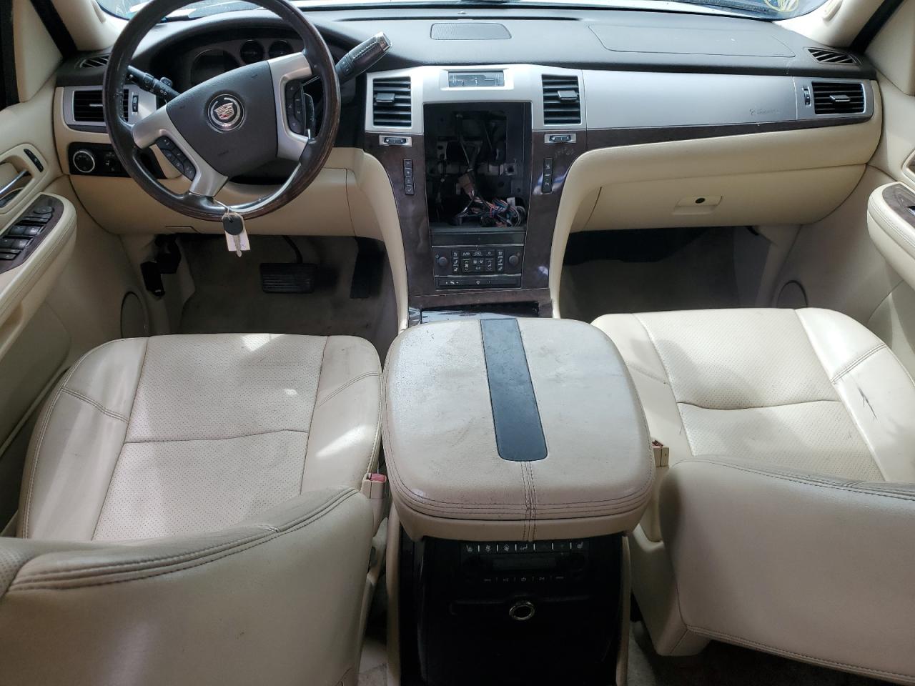 2007 Cadillac Escalade Luxury VIN: 1GYFK63847R139654 Lot: 54367485