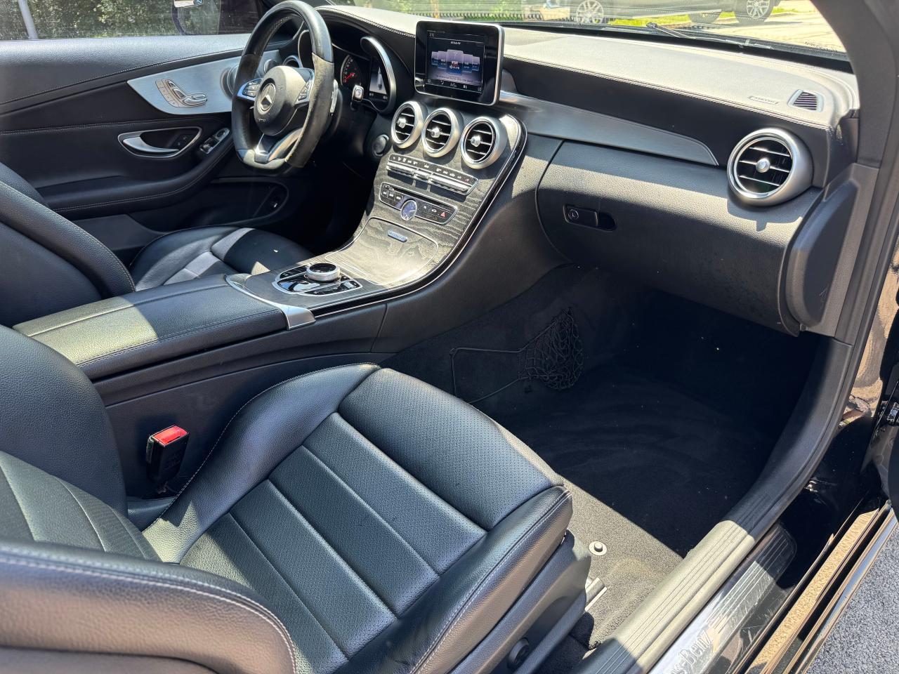 MERCEDES-BENZ C-CLASS 2018 VIN WDDWJ4KB3JF659952 zdjęcie 5