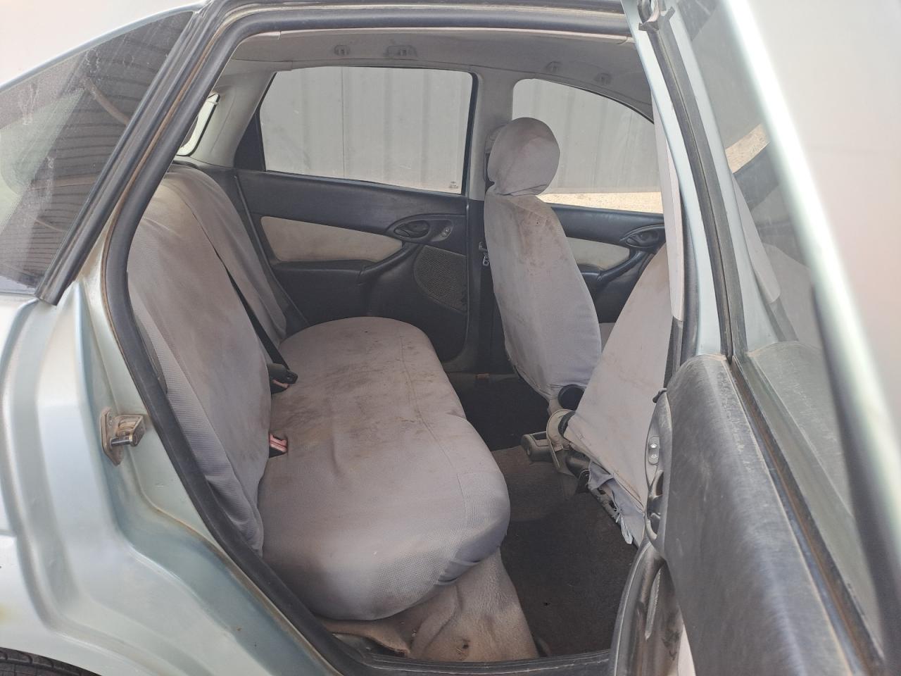 FORD FOCUS 2003 VIN WF0SD94L63VC64143 zdjęcie 6