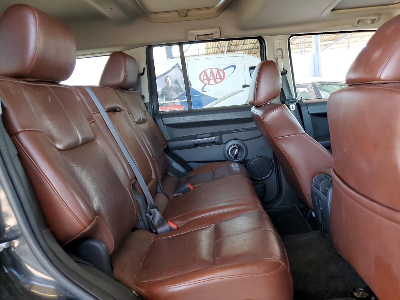 2009 Jeep Commander Limited VIN: 1J8HH58P19C554906 Lot: 61997785
