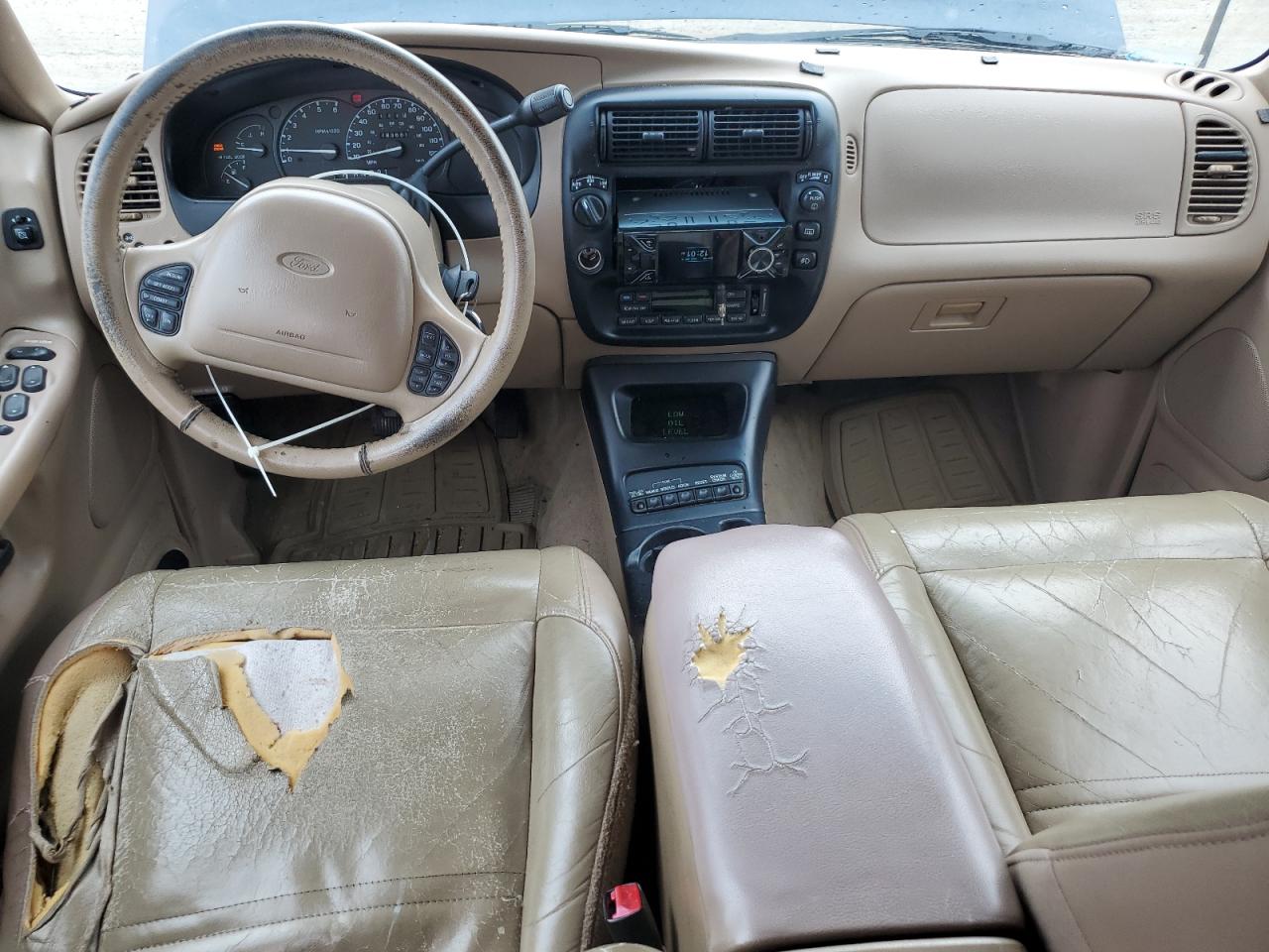 2000 Ford Explorer Eddie Bauer VIN: 1FMZU74E5YZA26011 Lot: 59954945