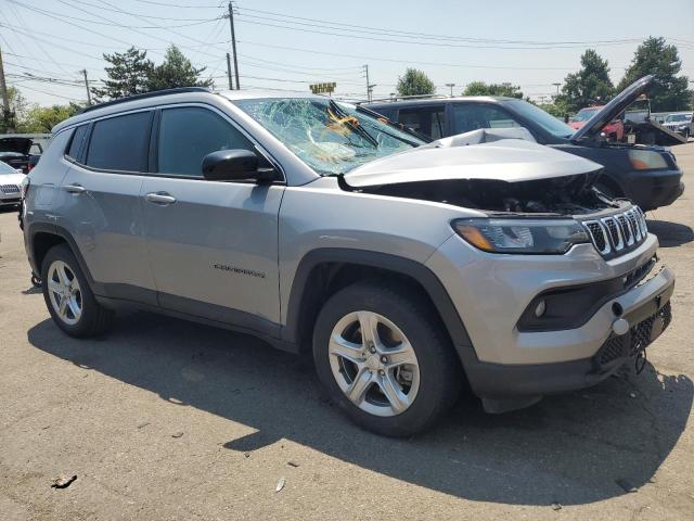  JEEP COMPASS 2024 Silver