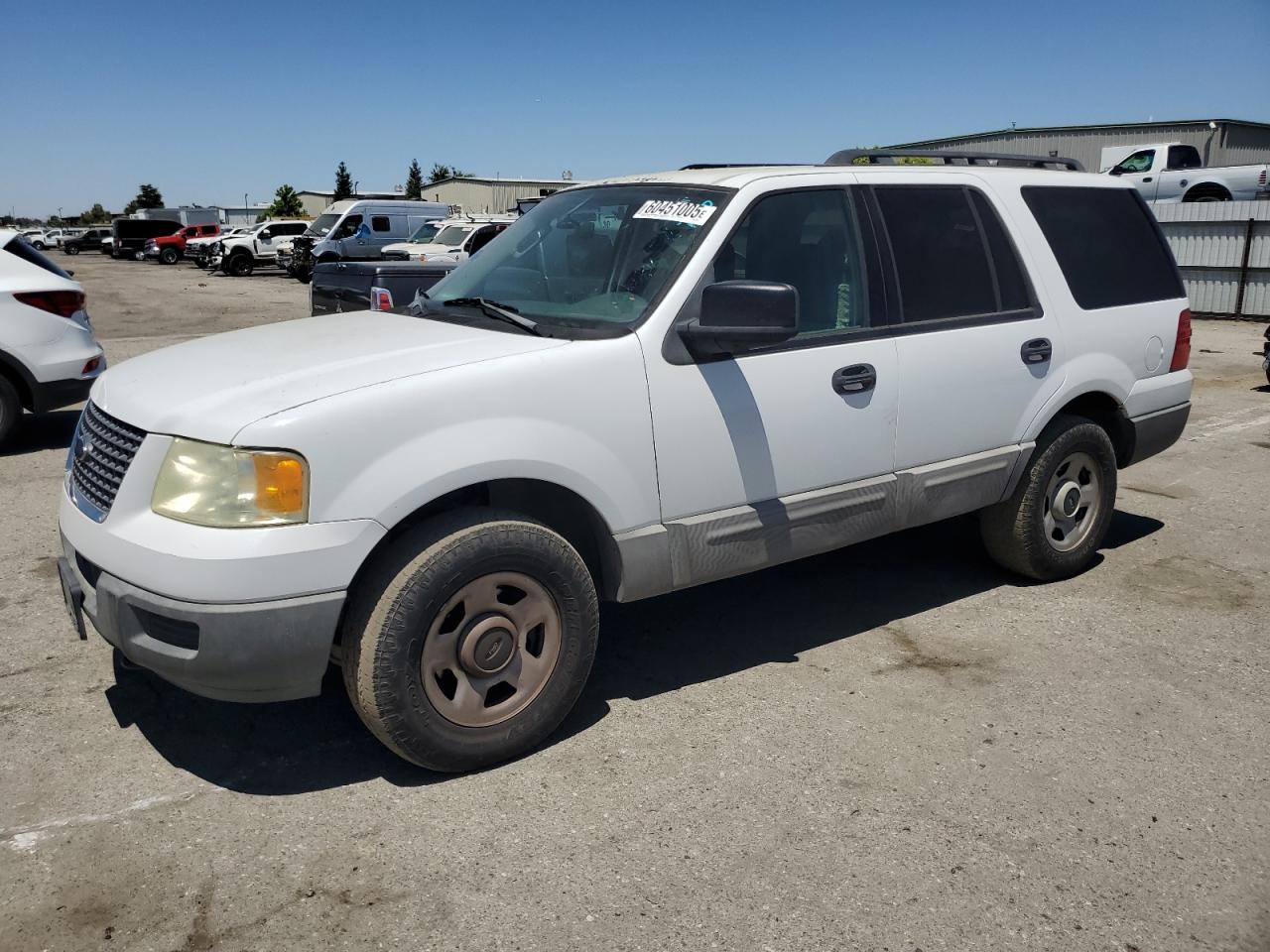 2005 Ford Expedition Xls for Sale in Bakersfield, CA - Front End