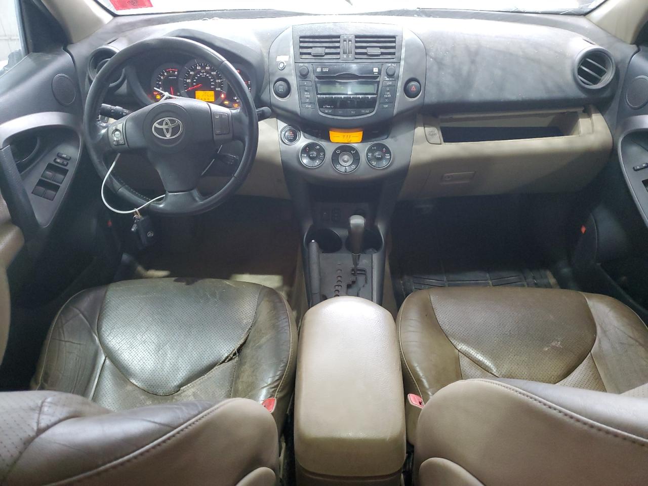 TOYOTA RAV4 2011 VIN 2T3DF4DV2BW114349 photo 8