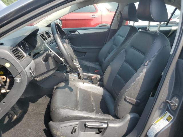 Sedans VOLKSWAGEN JETTA 2014 Gray