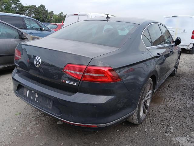 2016 VOLKSWAGEN PASSAT GT