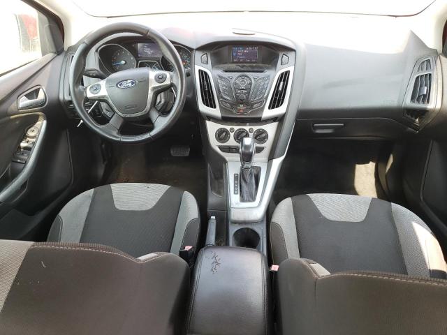  FORD FOCUS 2012 Czerwony