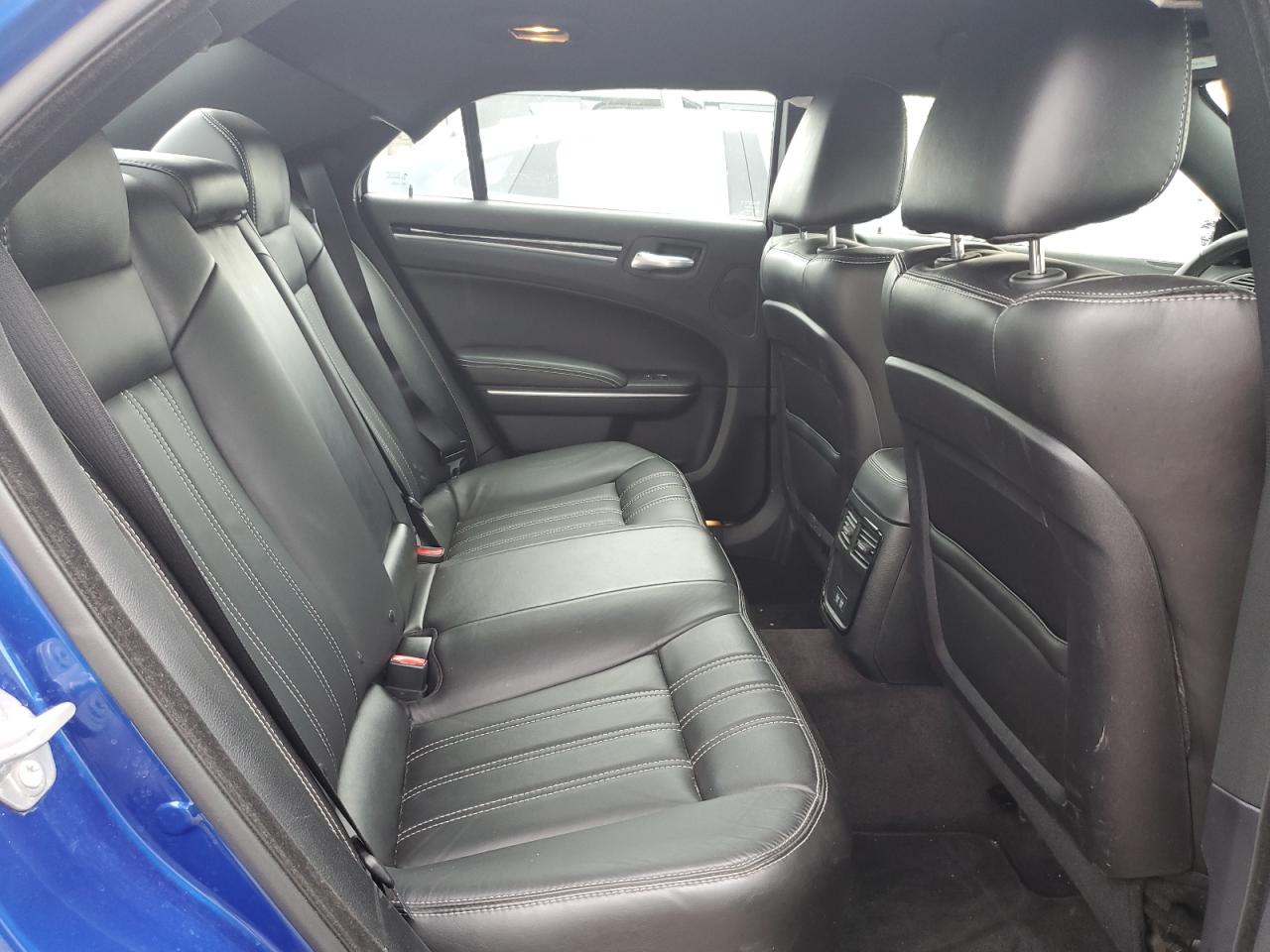 2018 Chrysler 300 S VIN: 2C3CCABG3JH317406 Lot: 62736295
