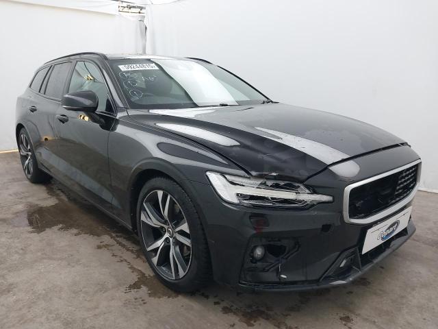 2019 VOLVO V60 R-DESI
