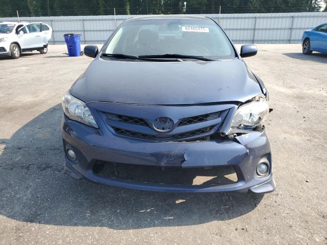  TOYOTA COROLLA 2013 Granatowy