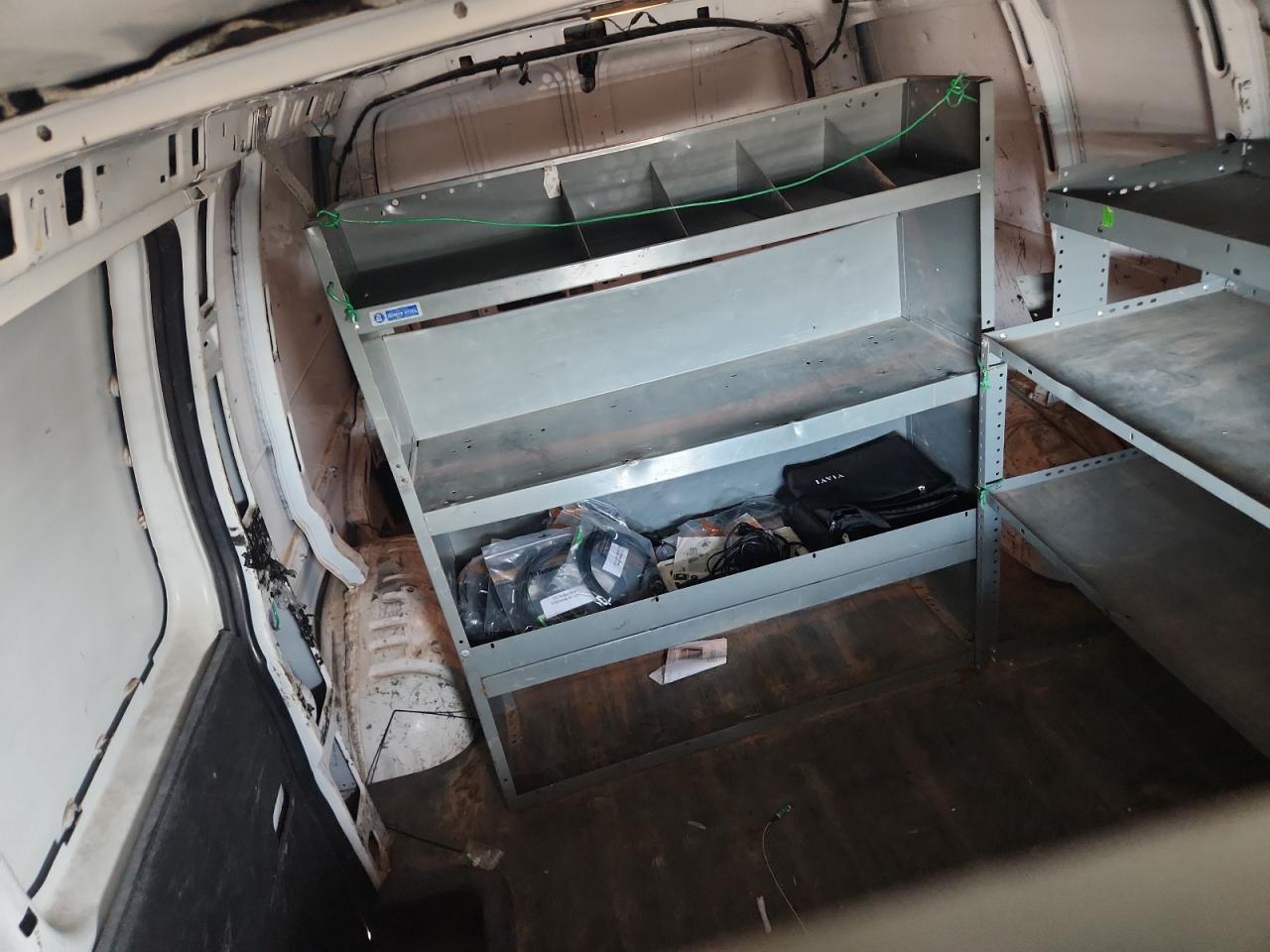 CHEVROLET EXPRESS 2010 VIN 1GCZGFBA4A1153987 zdjęcie 11