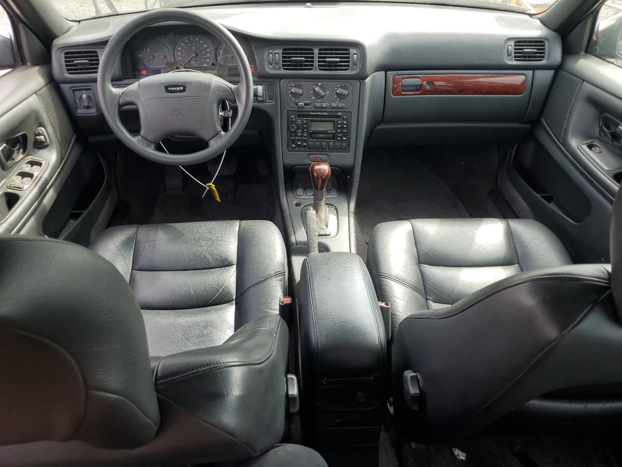 1998 Volvo S70 Glt VIN: YV1LS5675W2504785 Lot: 59796505