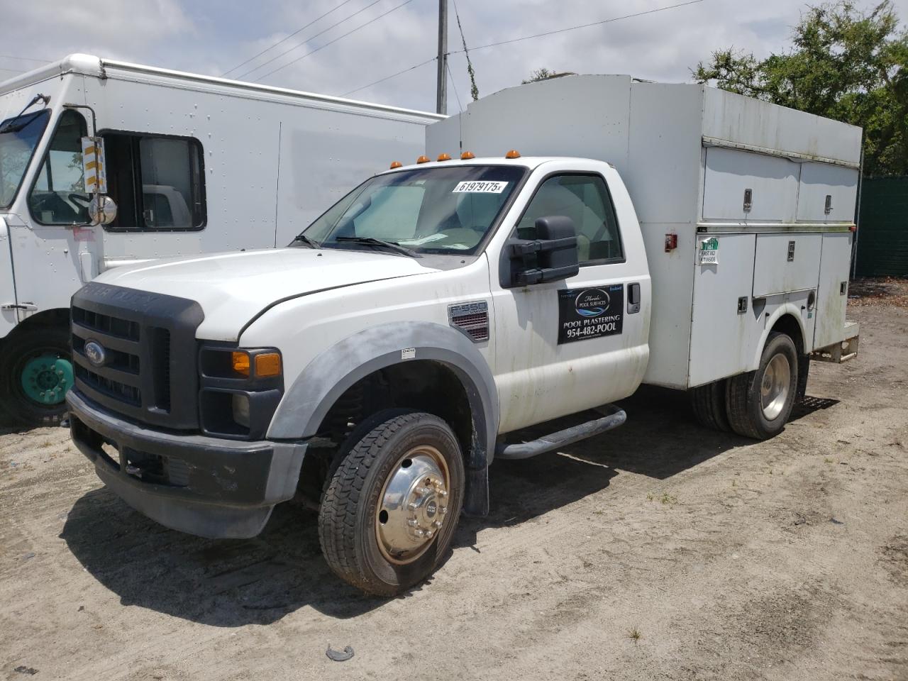 FORD F550 2008 VIN 1FDAF56R78ED50614 фото 2