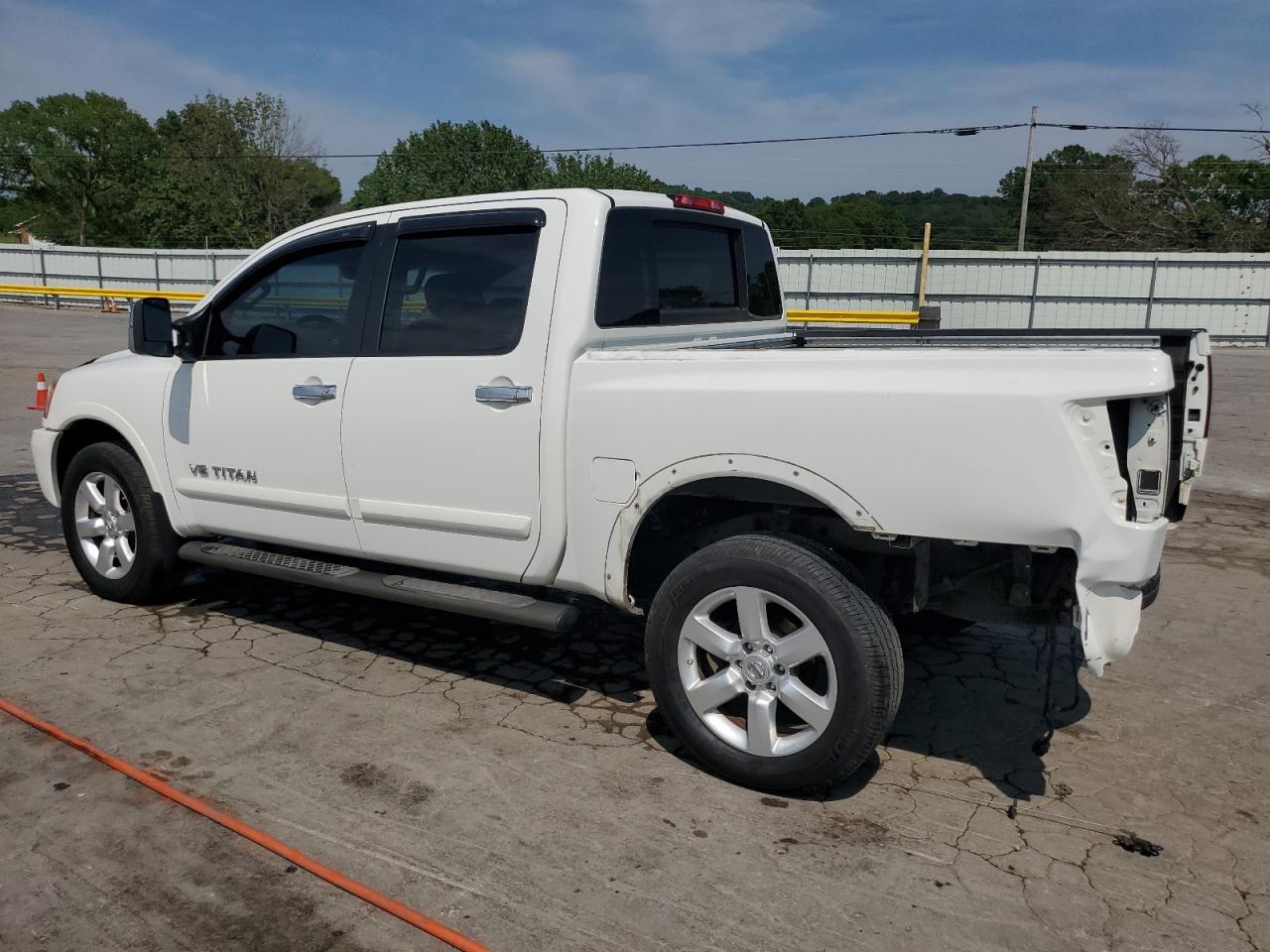NISSAN TITAN 2012 VIN 1N6BA0EC5CN324882 photo 2
