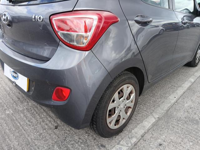 2015 HYUNDAI I10 SE