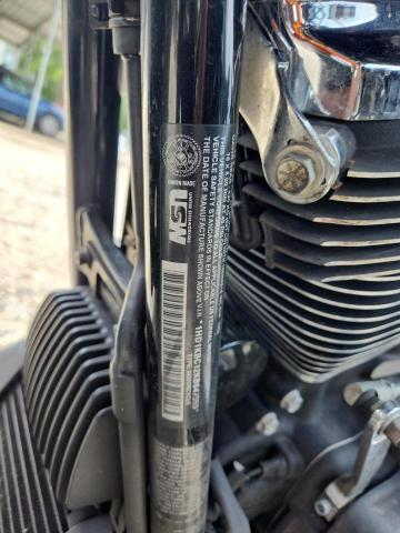 2019 HARLEY-DAVIDSON FLHX   