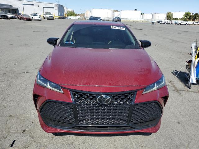  TOYOTA AVALON 2019 Червоний