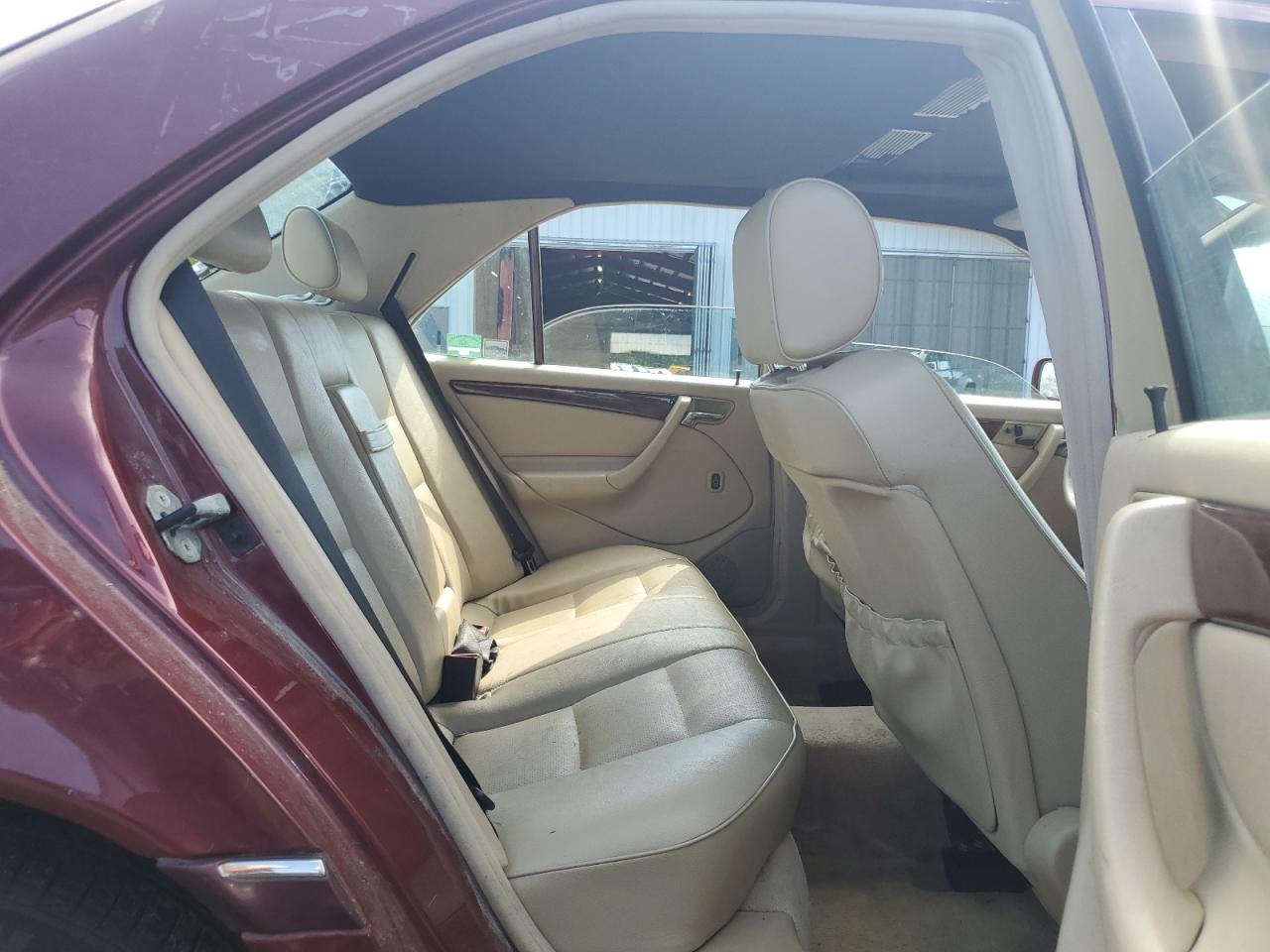 1999 Mercedes-Benz C 230 VIN: WDBHA24G3XA698190 Lot: 61717535