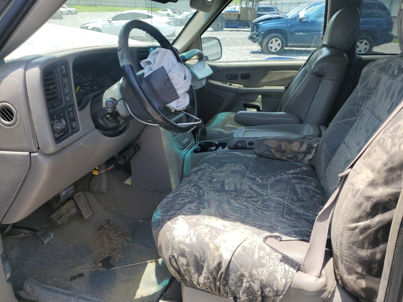 2001 Chevrolet Silverado K2500 Heavy Duty VIN: 1GCHK29181E199209 Lot: 61401075
