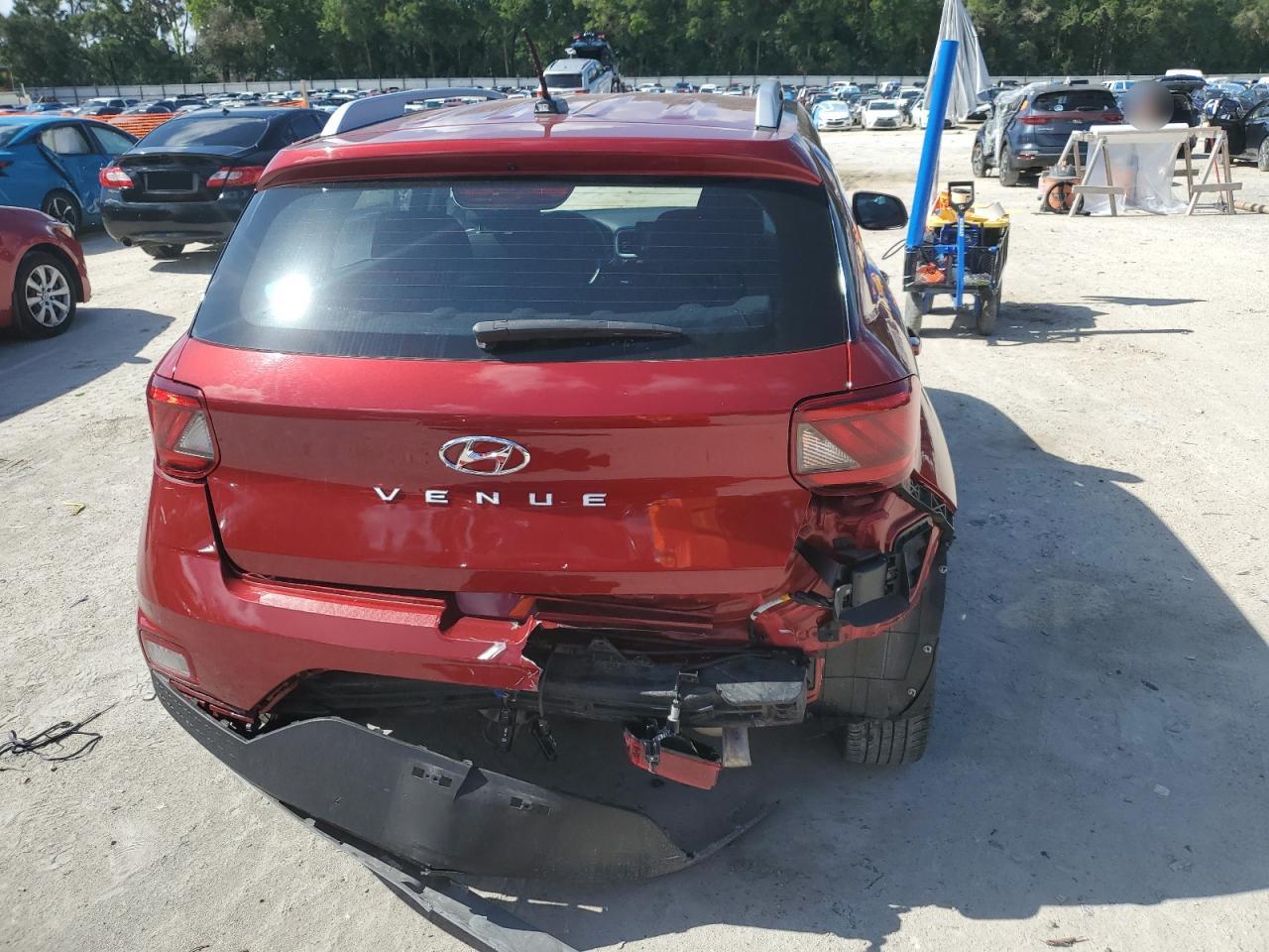 2023 Hyundai Venue Sel VIN: KMHRC8A32PU268729 Lot: 61653595