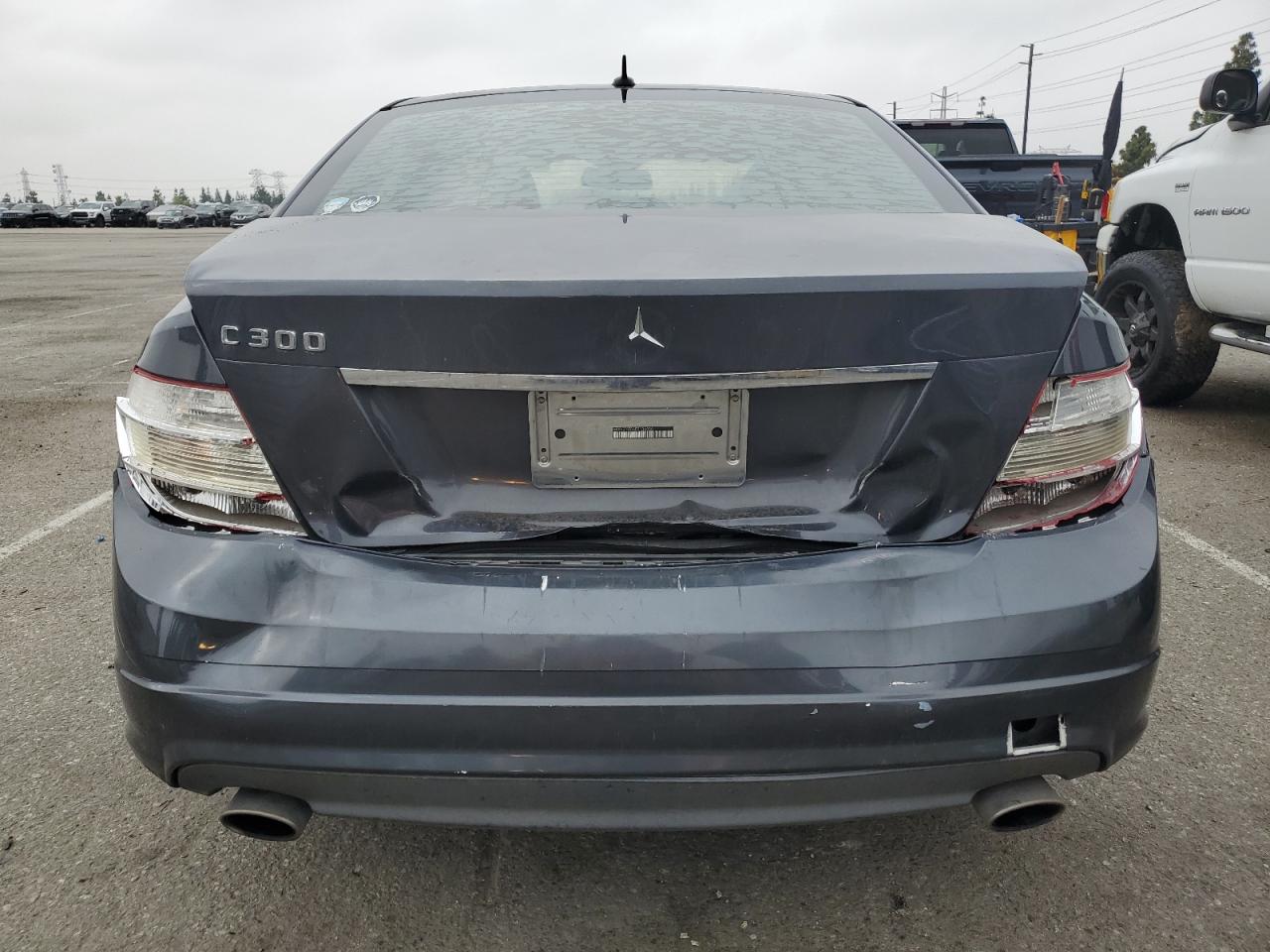 2011 Mercedes-Benz C 300 VIN: WDDGF5EB6BR136030 Lot: 57352905