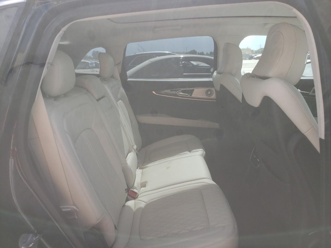 2022 Lincoln Nautilus Black Label VIN: 2LMPJ9JP1NBL24785 Lot: 61658645
