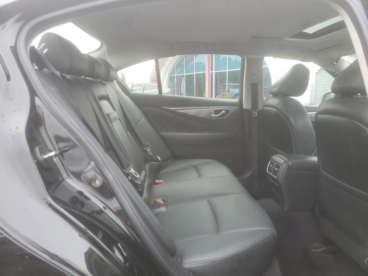 2017 Infiniti Q50 Premium VIN: JN1EV7AR5HM832650 Lot: 60025445