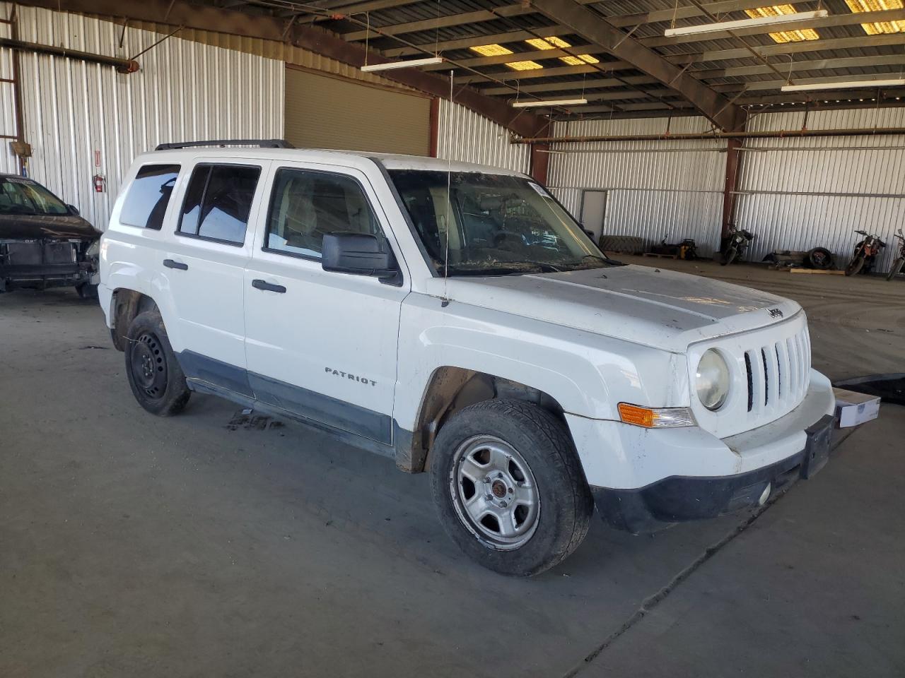 JEEP PATRIOT 2011 VIN 1J4NT1GA4BD238473 zdjęcie 4