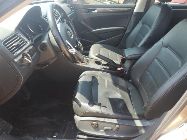  VOLKSWAGEN PASSAT 2016 Złoty
