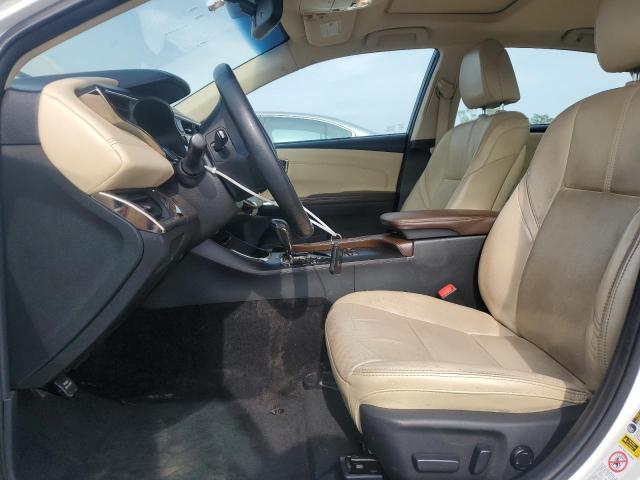 Sedans TOYOTA AVALON 2013 White