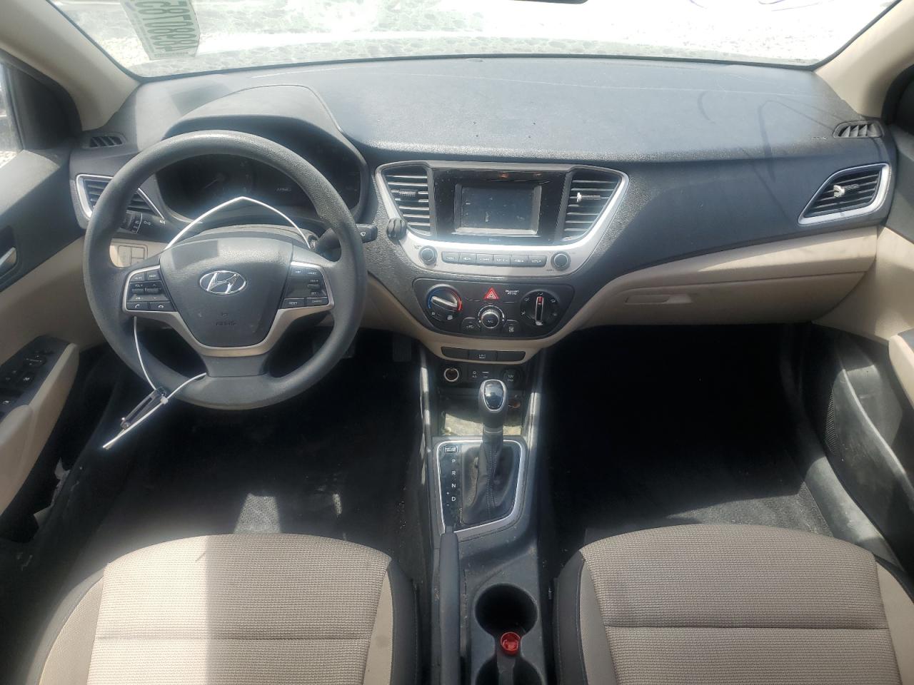 2022 Hyundai Accent - Image 8