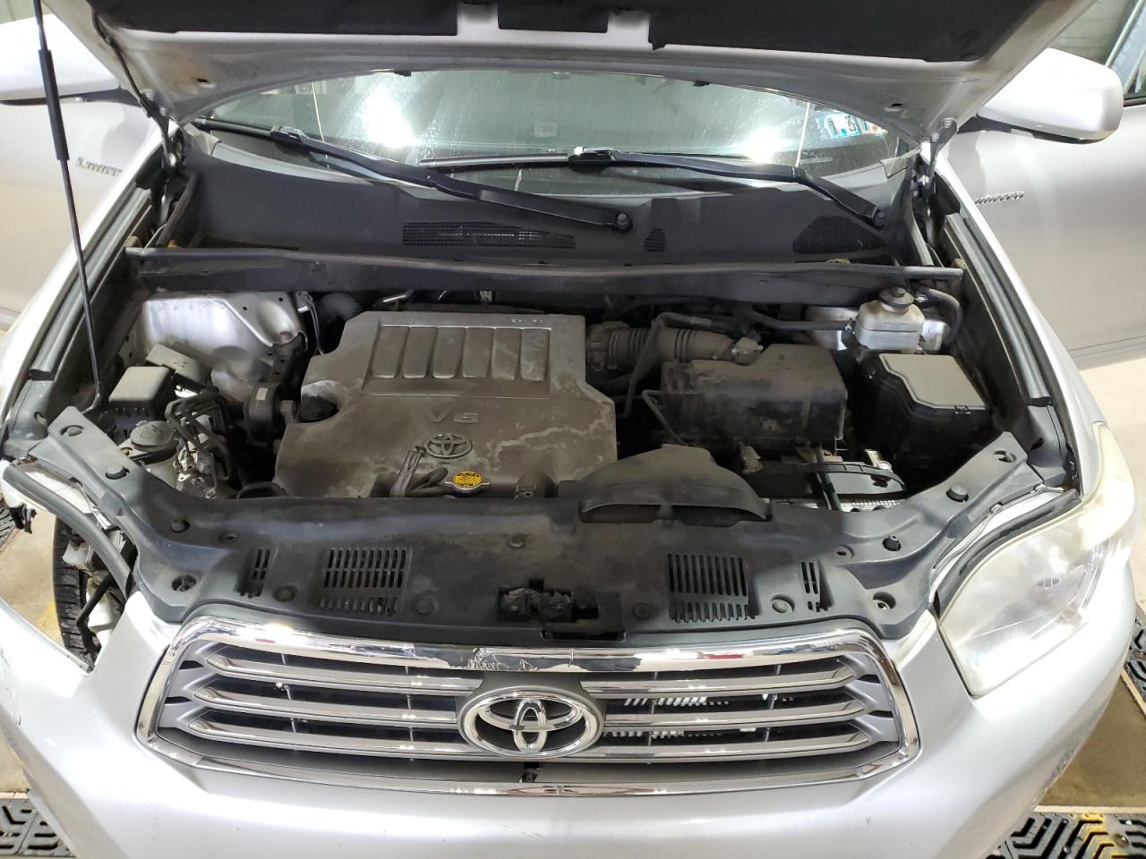 2010 Toyota Highlander Limited VIN: 5TDDK3EH0AS032053 Lot: 62598965